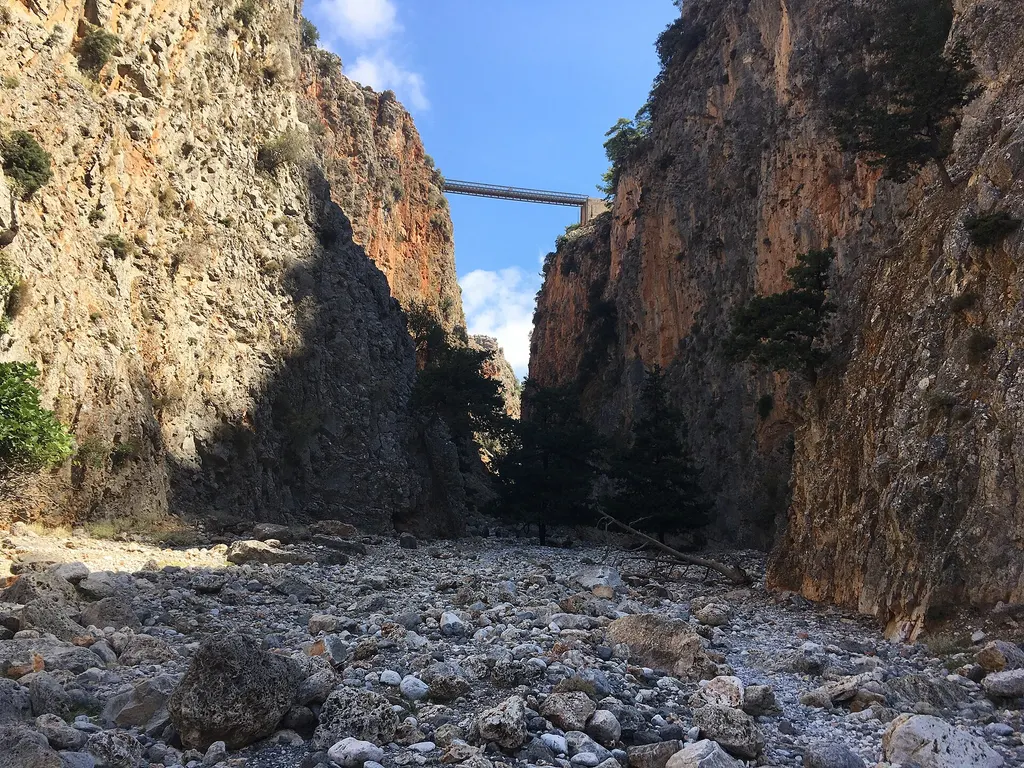 Aradaina Bridge, Chania